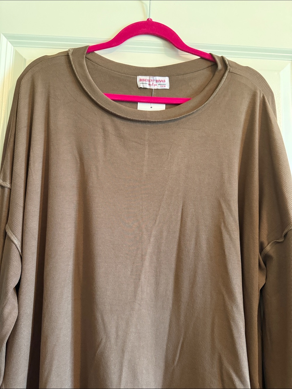 Dreamy Rib Relaxed Brown Long-Sleeve Tee